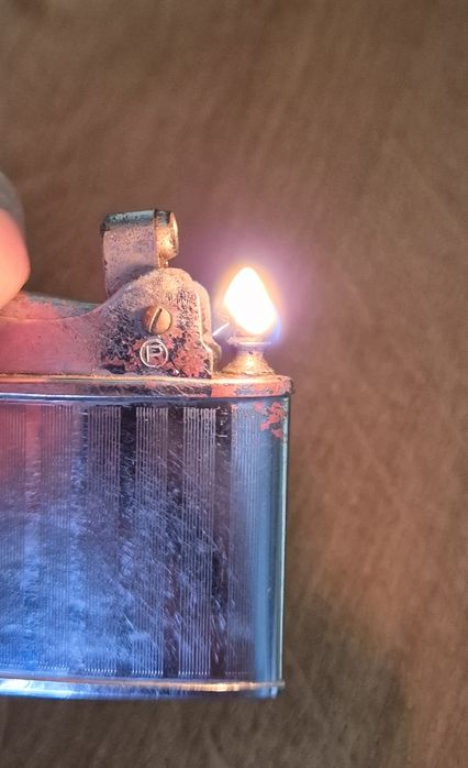 Зажигалки бензиновые