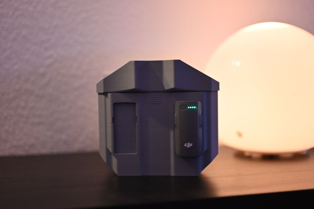 Etui na drona dji neo 2 z bateriami i antenami