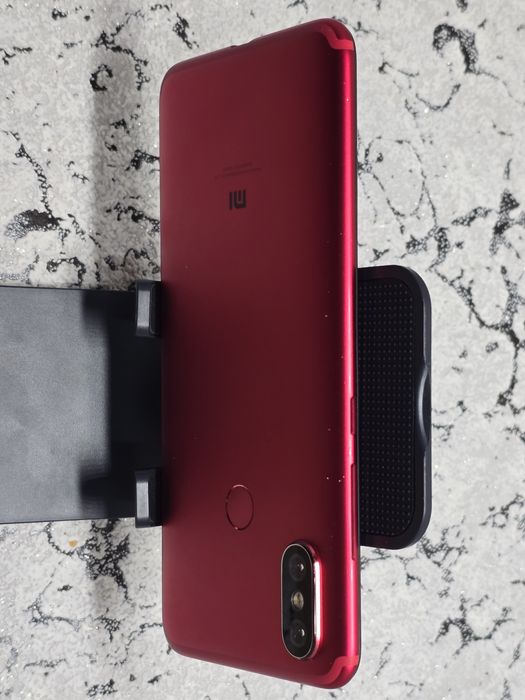 Телефон Xiaomi MI 6x 6/64 Гб