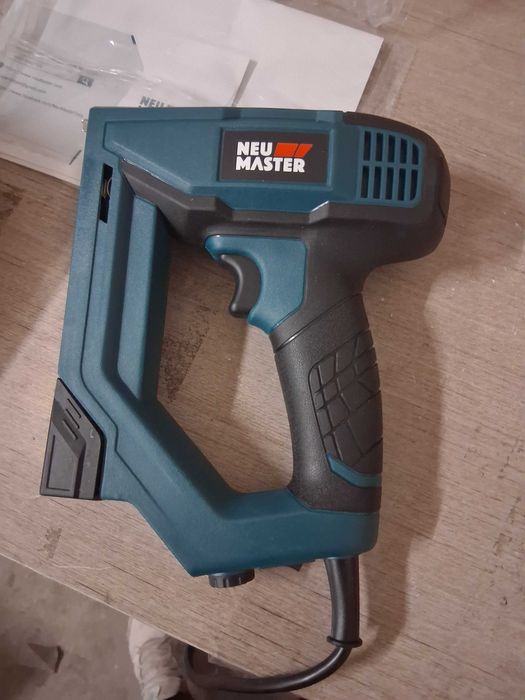 Elektryczny szszywacz new master