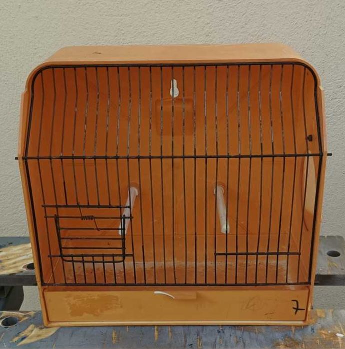 Gaiolas de exposição de aves