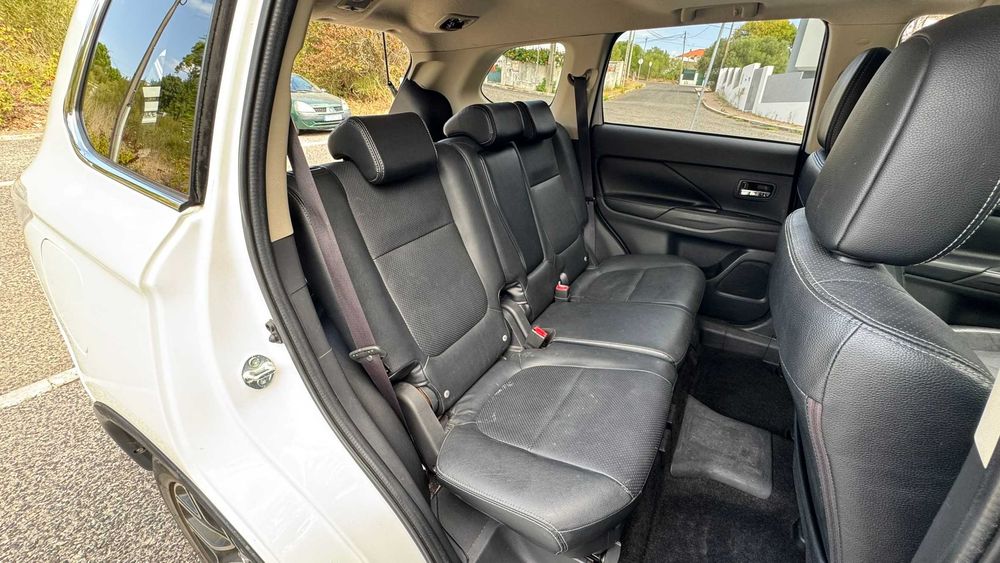 Mitsubishi Outlander PHEV Hibrido Plug-in