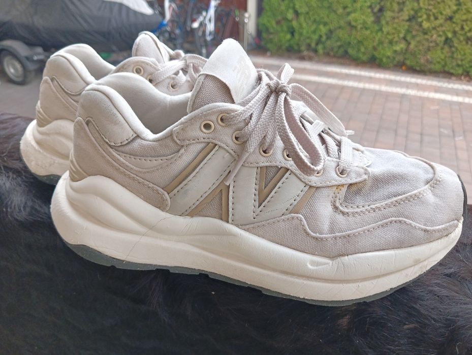 Buty New Balance 36,5 .