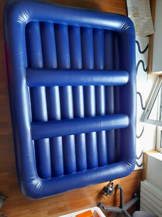 Colchão de ar duplo e sofá  Restform