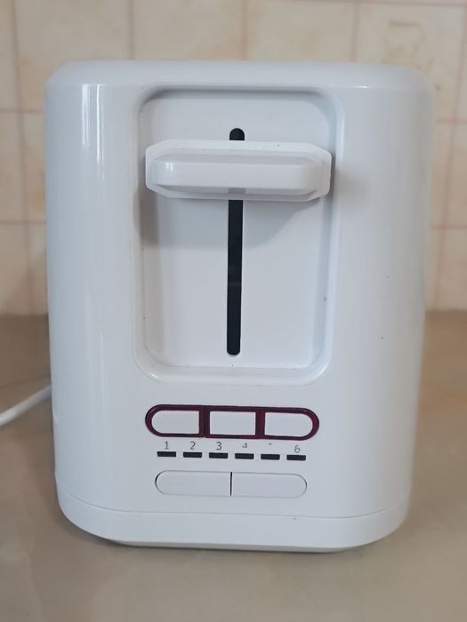 Продам гарний тостер