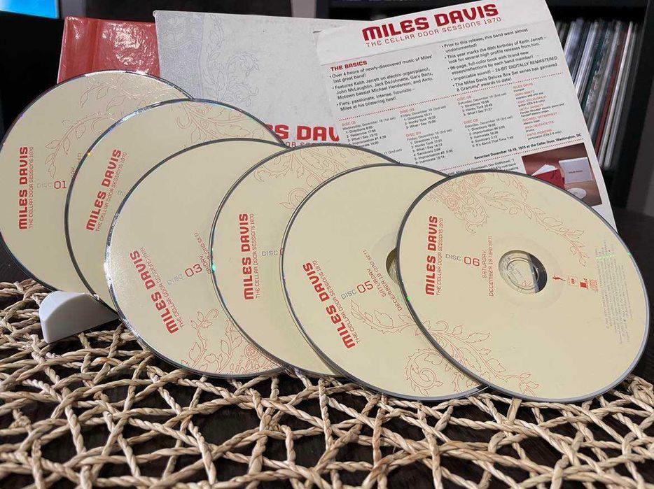 洋楽 MILES DAVIS CELLAR DOOR SESSIONS 1970 CD Miles Davis - The Cellar Door Sessions 1970 - Amazon.com Music