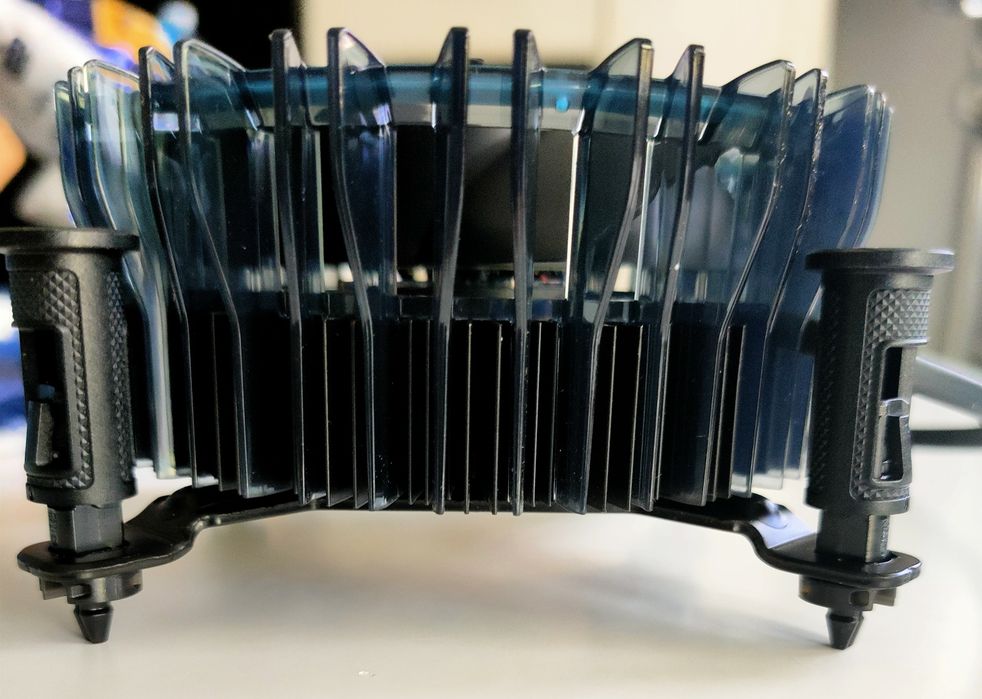 Chłodzenie procesora INTEL M23901