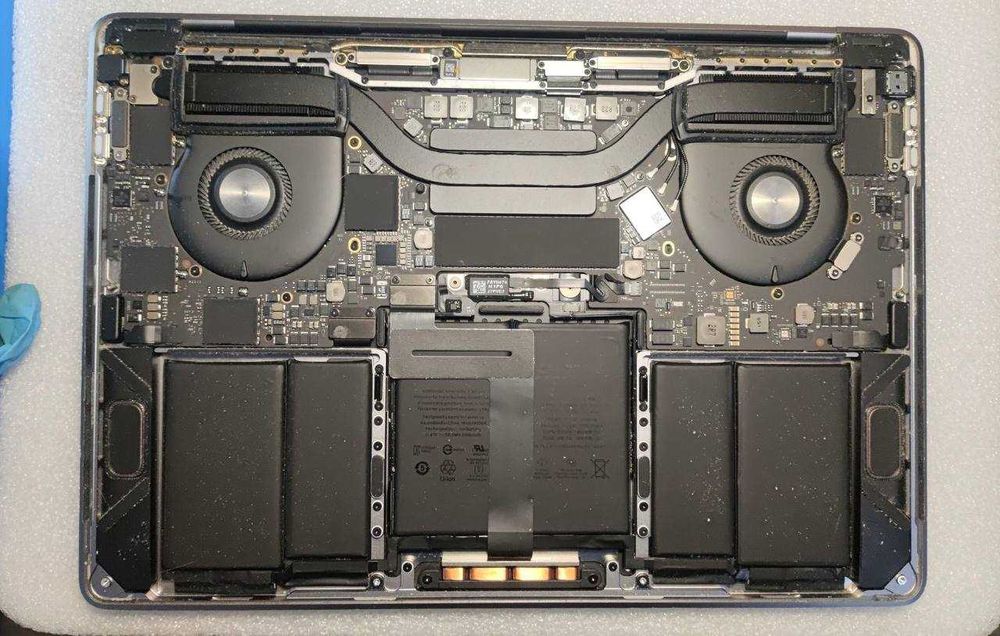 Ремонт техніки Apple (PC Service)