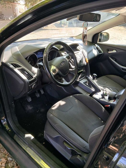 Ford Focus ecoboost em excelente estado