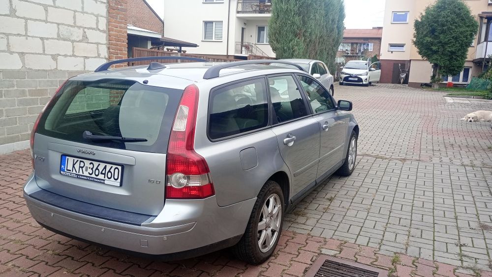 Sprzedam samochód osobowy