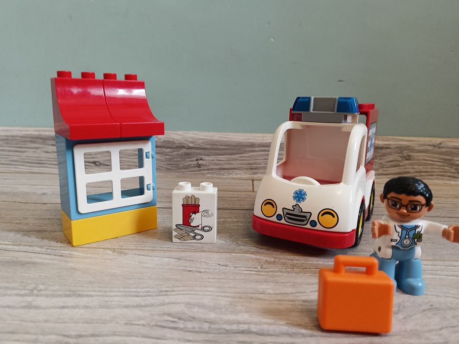 LEGO Duplo 10527 karetka