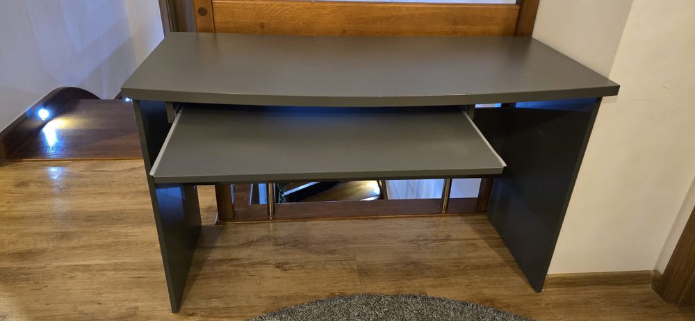 Biurko szare Agata meble