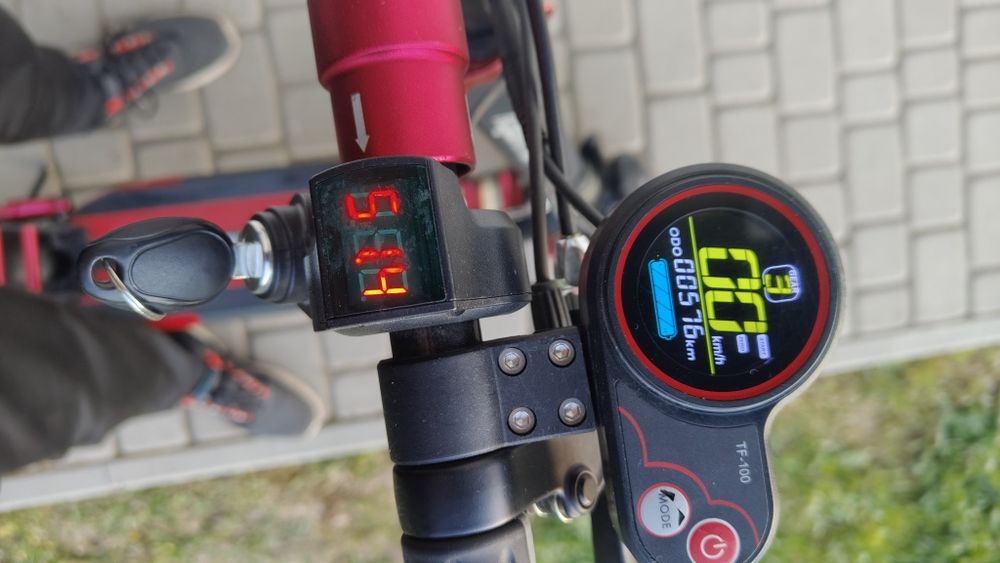Hulajnoga elektryczna kugoo kirin M4