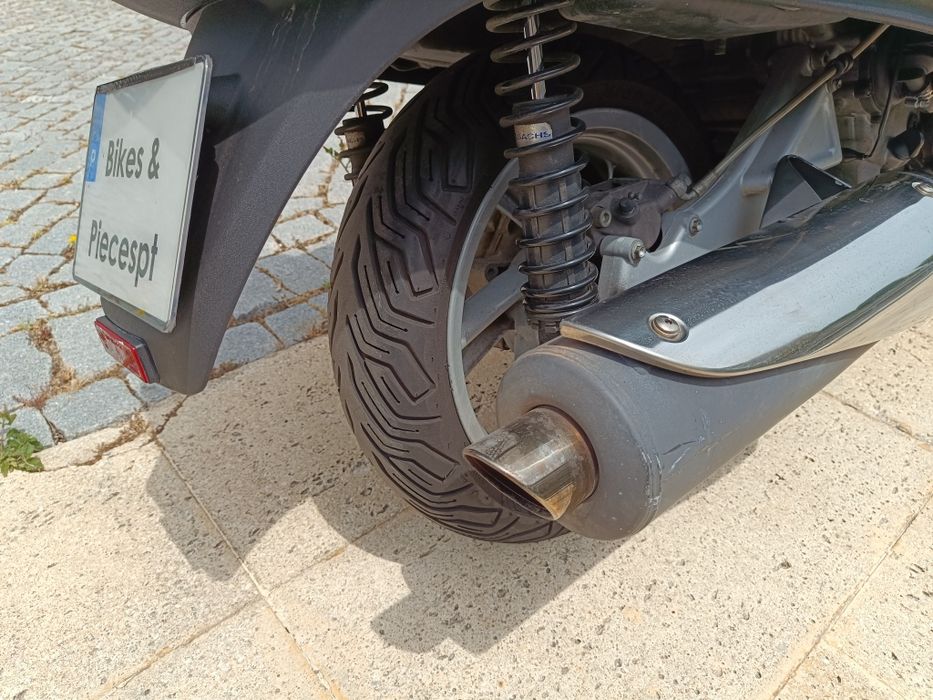 Aprilia atlantic 500 muito bom estado