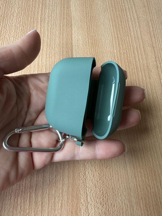 В Наявності! Силіконовий чохол для навушників  Airpods pro 2