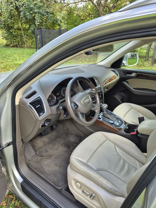 Продам Audi Q5 2014 року
