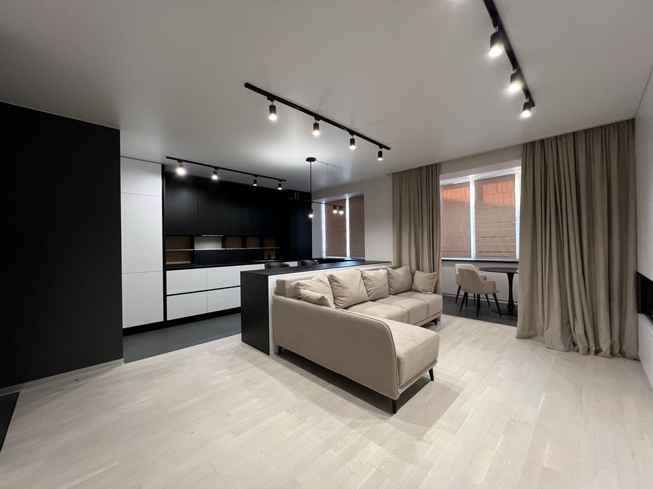 Продаж двокімнатної квартири в ЖК Преміум парк