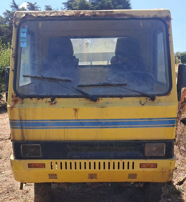 Tratocarro ou motoagricola 4x4 usada