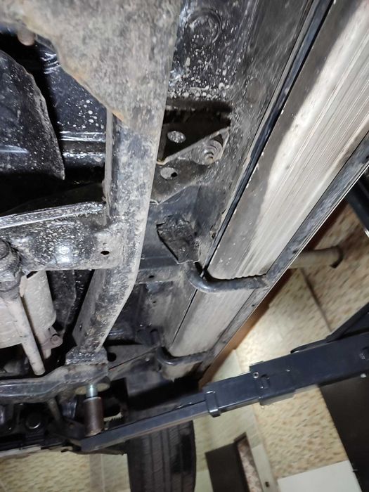 Mitsubishi Pajero 1997 VIN JMB0NV460VJ005176 фото оголошення 21 з 24