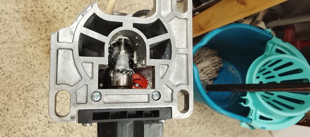 Vendo motor grade de enrolar