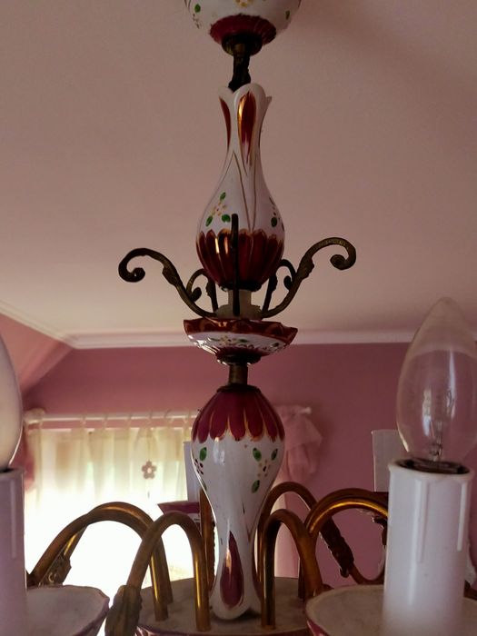 Żyrandol ośmioramienny