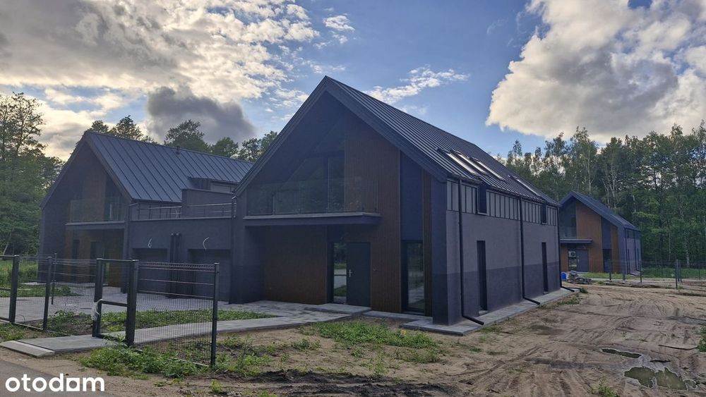 Atrakcyjne Bliźniaki Blisko Grodziska