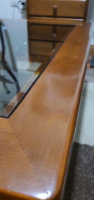 Mesa de sala madeira