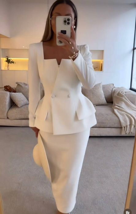 Вишуканий костюм , розмір Л-ХЛ , білий , юбка , піджак , Бренд