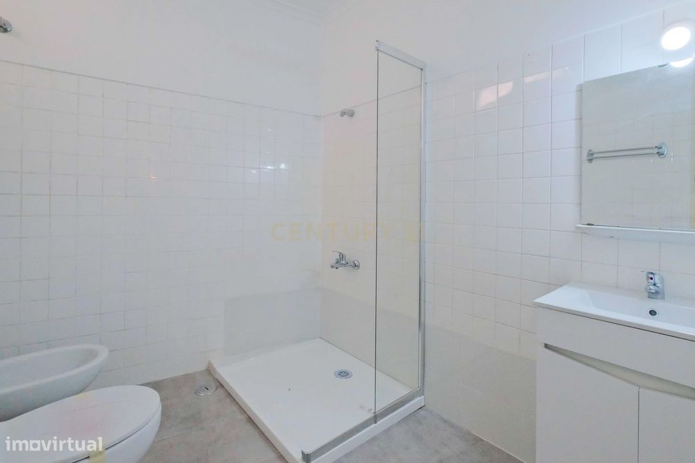 Apartamento T5 no Chiado
