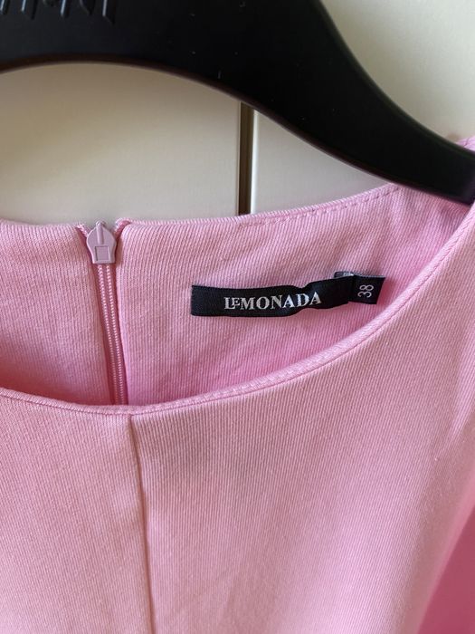Różowa sukienka Lemonada 38