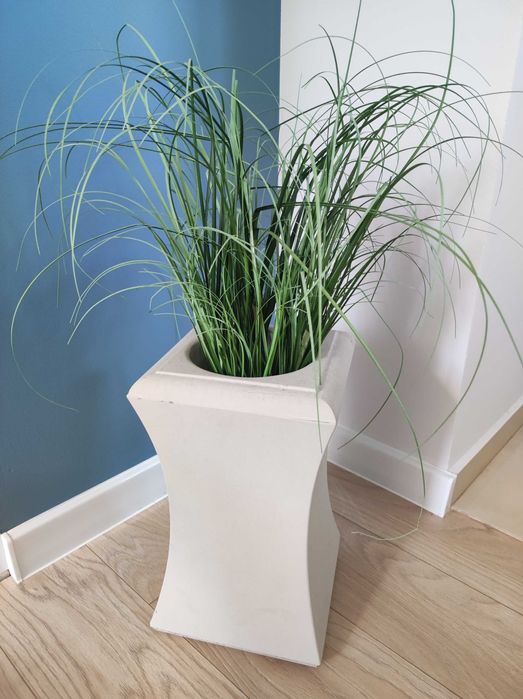 Wazon, donica z piaskowca