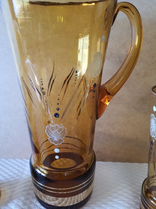 Conjunto de 5 copos e jarro antigos440313908036915202