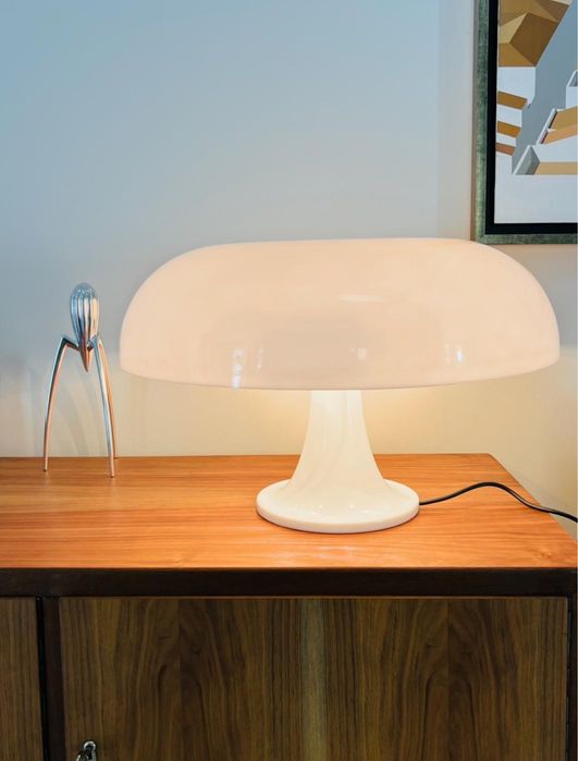Candeeiro Nesso em branco da Artemide