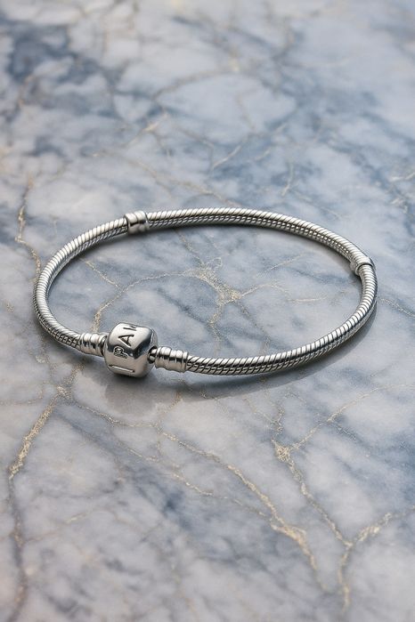 Promocja srebrna bransoletka Pandora moments 17cm do Pandora charms