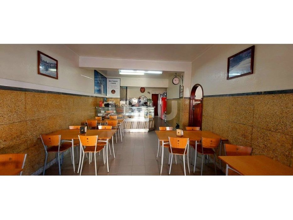 Café/Restaurante com História em Cavadas — Seixal, Arrentela E Aldeia De Paio Pires, Setúbal