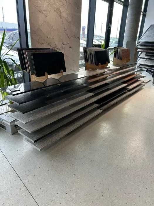 Schody z granitu, stopnica 150x33x2, płomieniowany,  granit