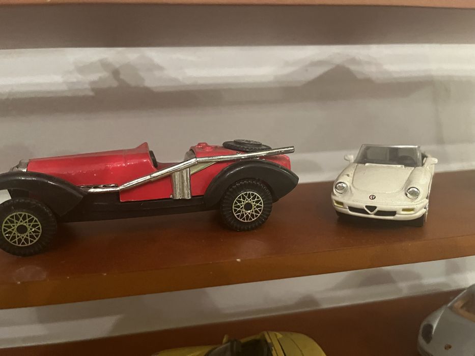 Coleção de carrinhos + expositor