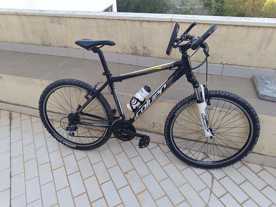 Bicicleta de marca coluer roda 26, 21 velocidades quadro em alumínio