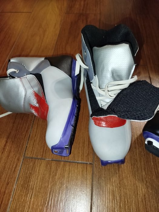 Nowe buty do nart biegowych