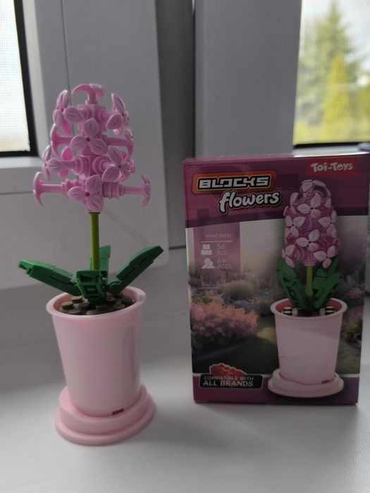 Kwiatki z klocków