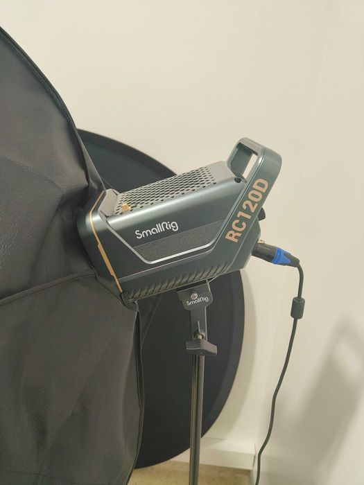 kit 2 smallrig Cob LED rc 120D e 2 Quadralite softbox 60x90cm