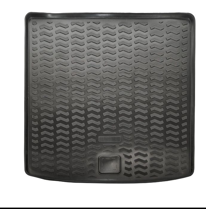 Tapete borracha para porta bagagem VW  Golf 8 Variant 2019-2026