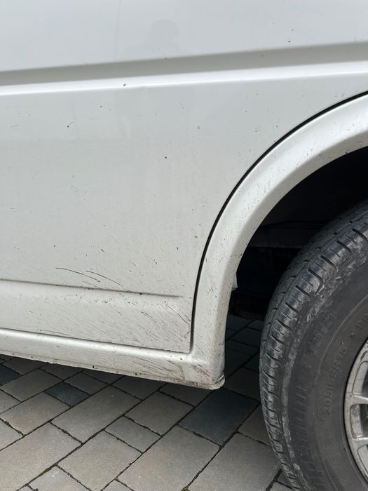 Автомобіль VW TRANSPORTER