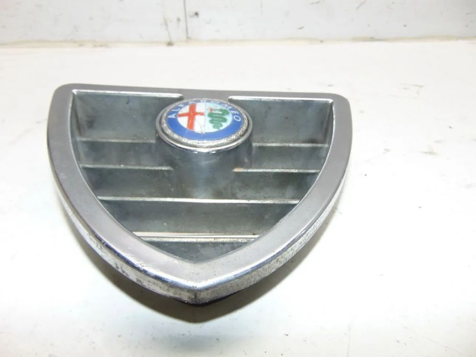 Alfa Romeo sprint veloce grelha