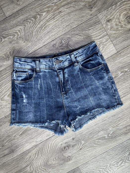 Шорты джинсовые