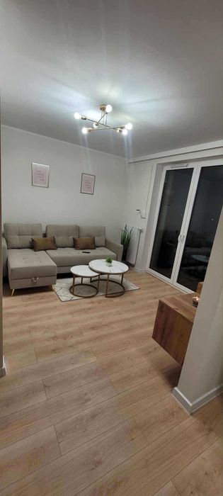 Wynajem - komfortowe mieszkanie 2 pokojowe z balkonem o pow. 37 m2, Kalisz oś. Dobrzec ul. Szapocznikow, miejsce parkingowe i komórka lokatorska