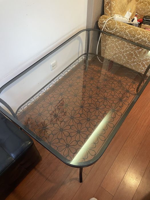 Mesa de vidro nova