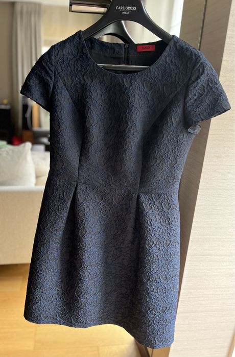 Hugo Boss sukienka granatowa rozmiar 40 M/L