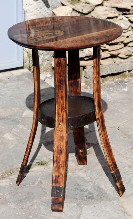 Mesa Artesanal em Carvalho de Barril Antigo e Pedra Xisto - Peça Única