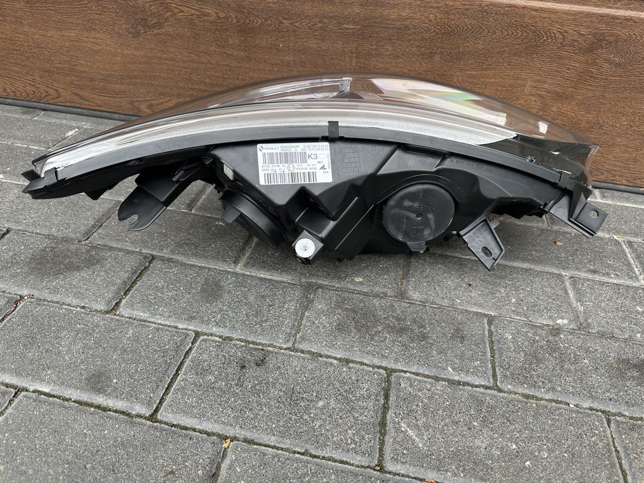 Renault Captur I reflektor Lewy Prawy NOWY ORYGINALNY